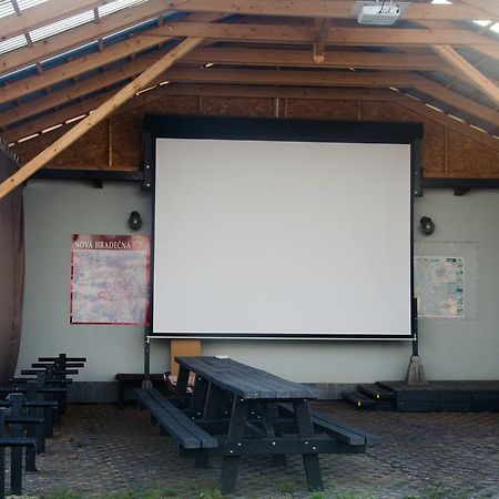 Penzion Pod Hurkou Hradecna Extérieur photo
